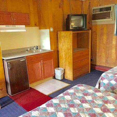 Travel Inn Westmoreland Экстерьер фото
